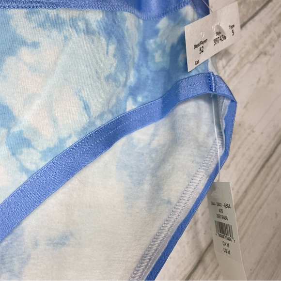 Aerie blue and white tie dye high waist panties - Picture 2 of 5